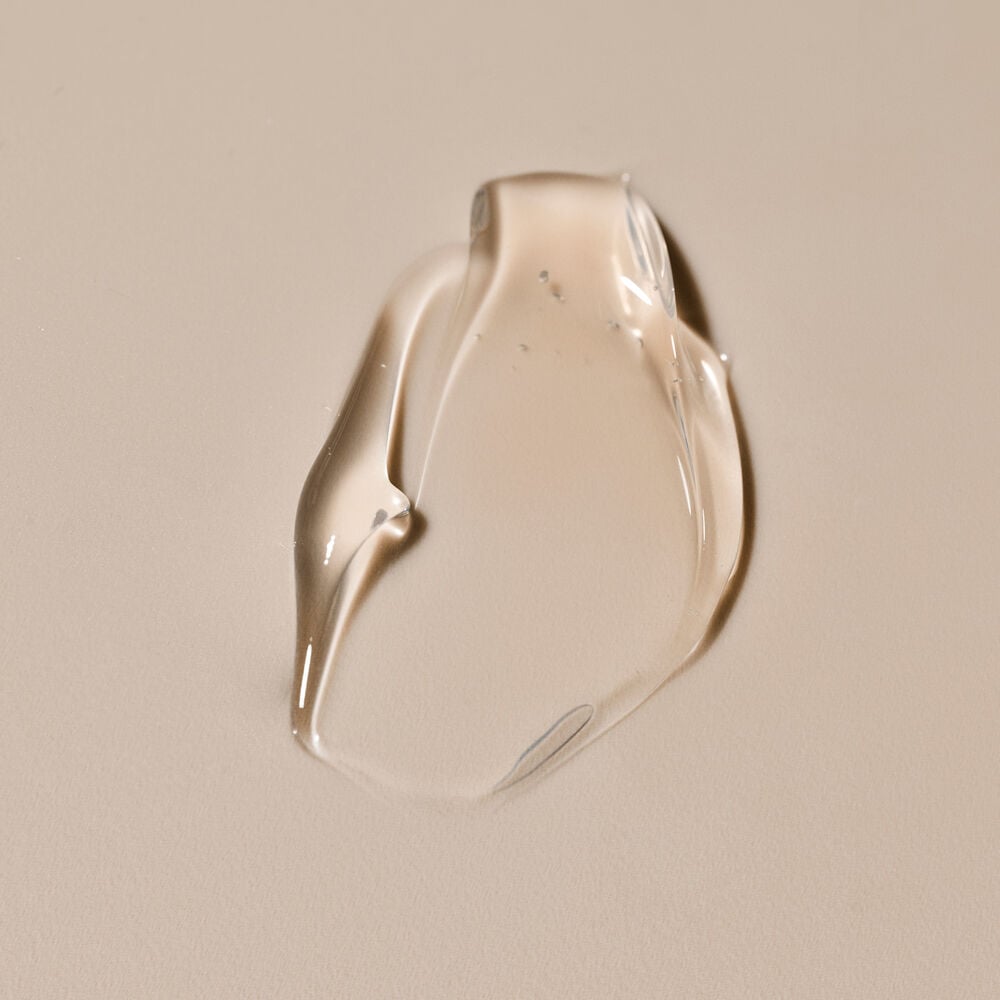 neura&eacute; caring cleanser texture