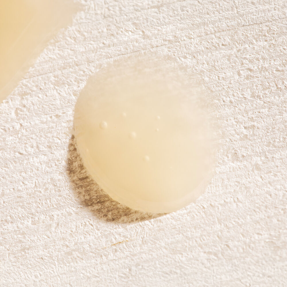 Glastiegel des Neuraé harmonie Serums