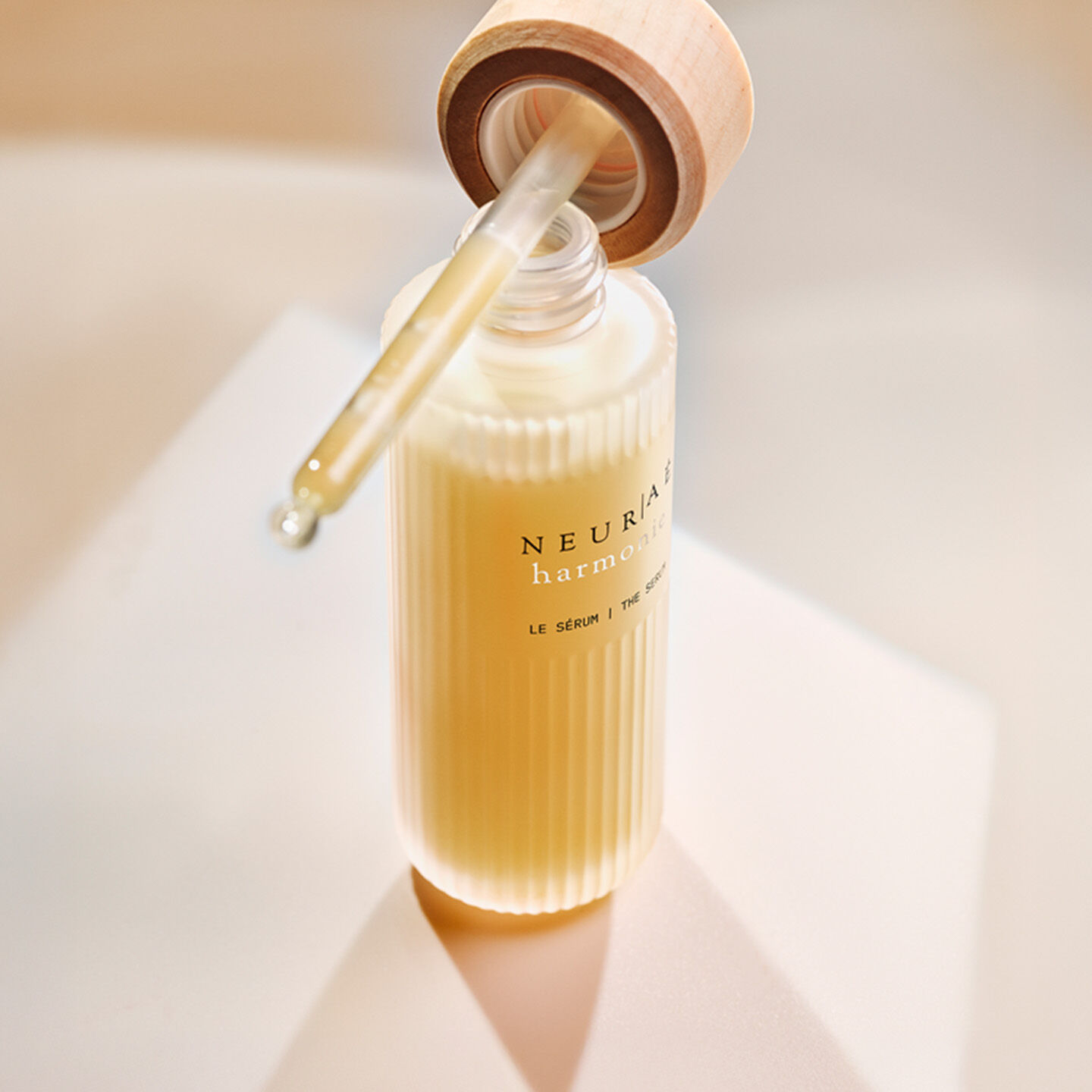 The Serum Resetting & Transformative: rebalancing facial serum